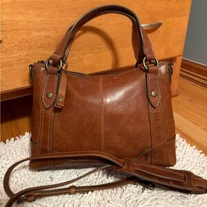 Frye 🍀 Melissa small satchel /crossbody